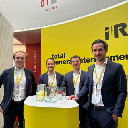 ExpoReal 2024_Stand i+R Industrie-Gewerbebau_Team